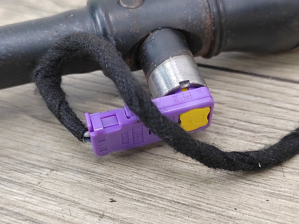 Подушка безопасности боковая, 2000 рублей, Москва