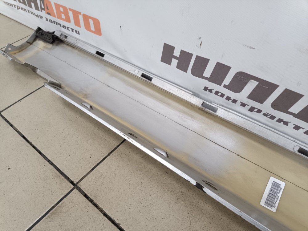 Накладка порога, 2000 рублей, Москва