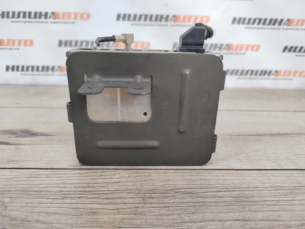 Блок управления мультимедиа, 2000 рублей, Москва