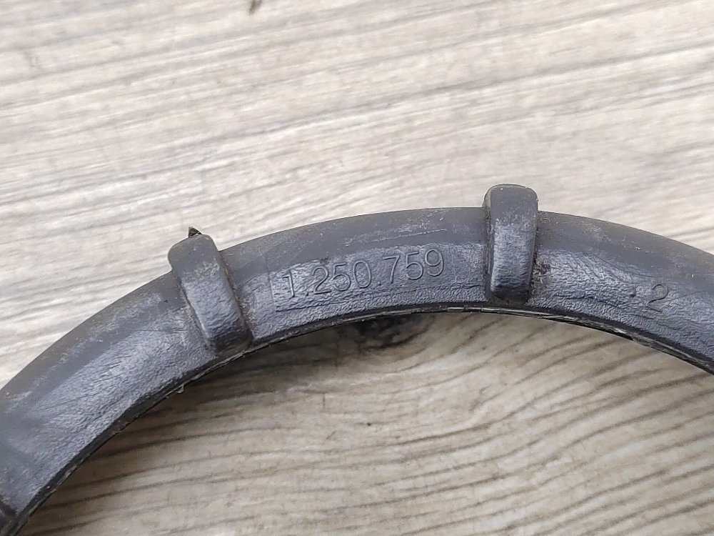 Гайка бензонасоса, 500 рублей, Москва