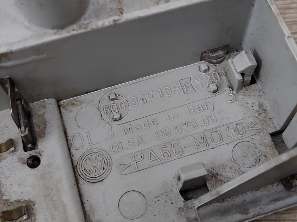 Плафон салона, 500 рублей, Москва