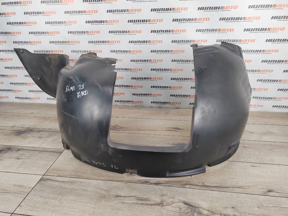 Подкрылок, 2000 рублей, Москва