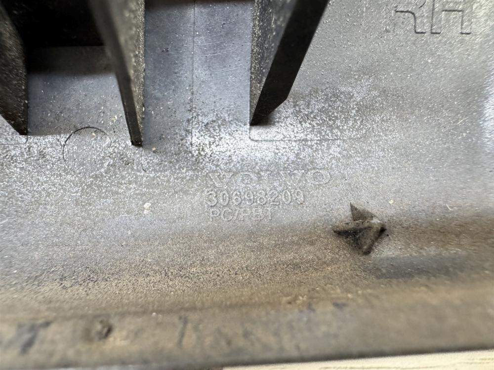 Накладка омывателя фары, 1400 рублей, Севастополь