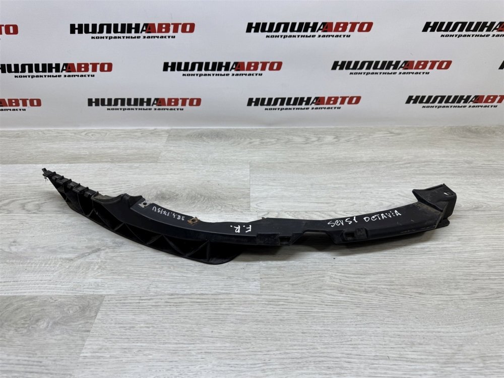 Кронштейн бампера, 1800 рублей, Севастополь