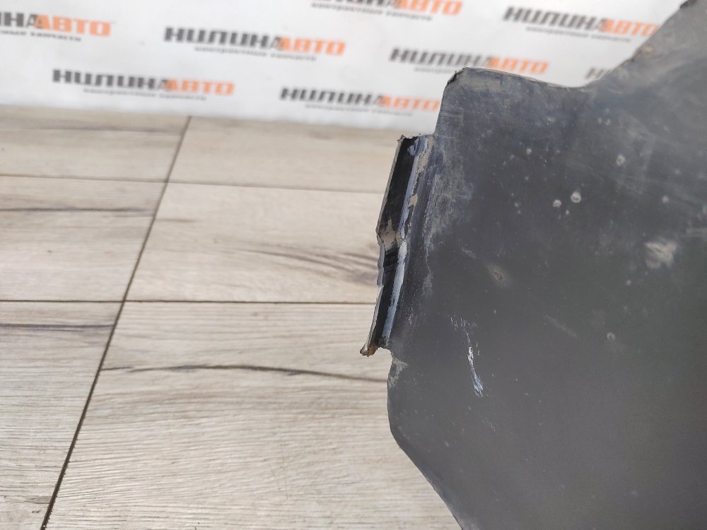 Подкрылок, 1500 рублей, Москва