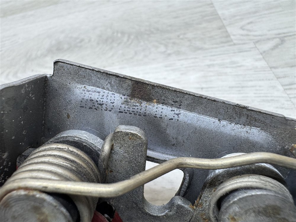 Замок капота, 1000 рублей, Севастополь