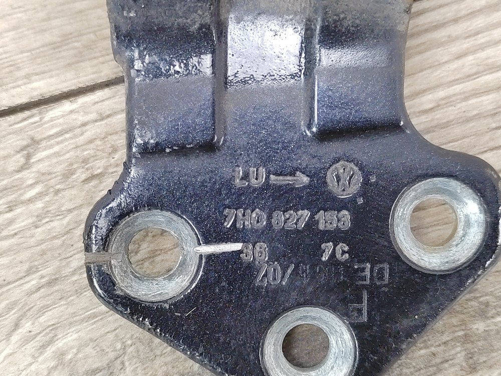 Петля двери багажника, 1200 рублей, Москва