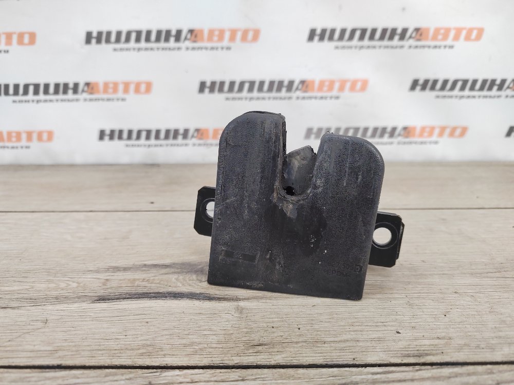 Замок двери багажника, 2000 рублей, Москва