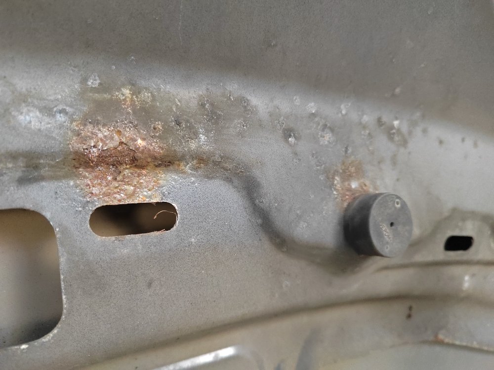 Капот, 19000 рублей, Москва