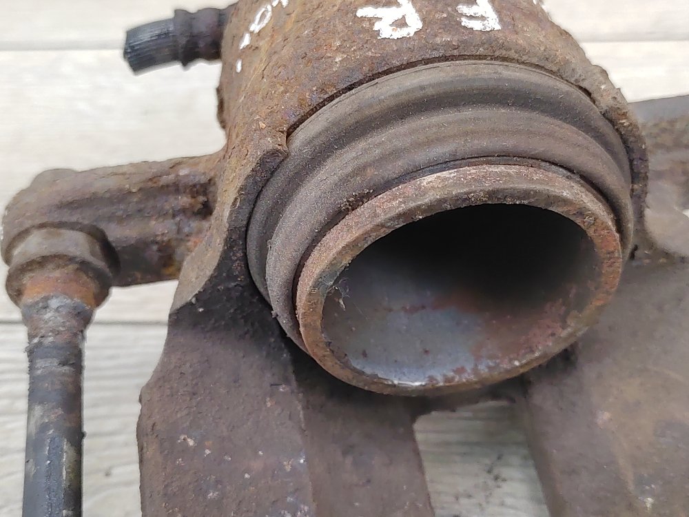 Суппорт тормозной, 1000 рублей, Москва