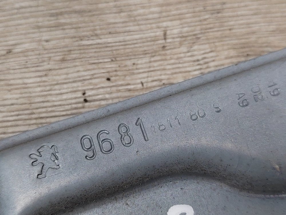 Стеклоподъемник, 2000 рублей, Москва