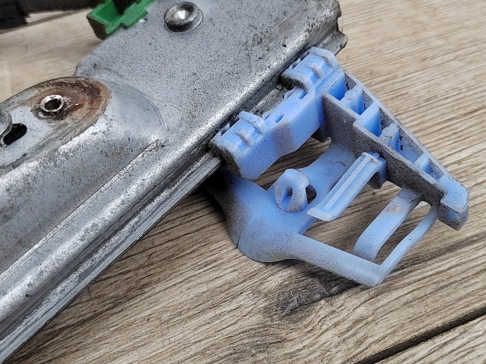 Стеклоподъемник, 1300 рублей, Москва