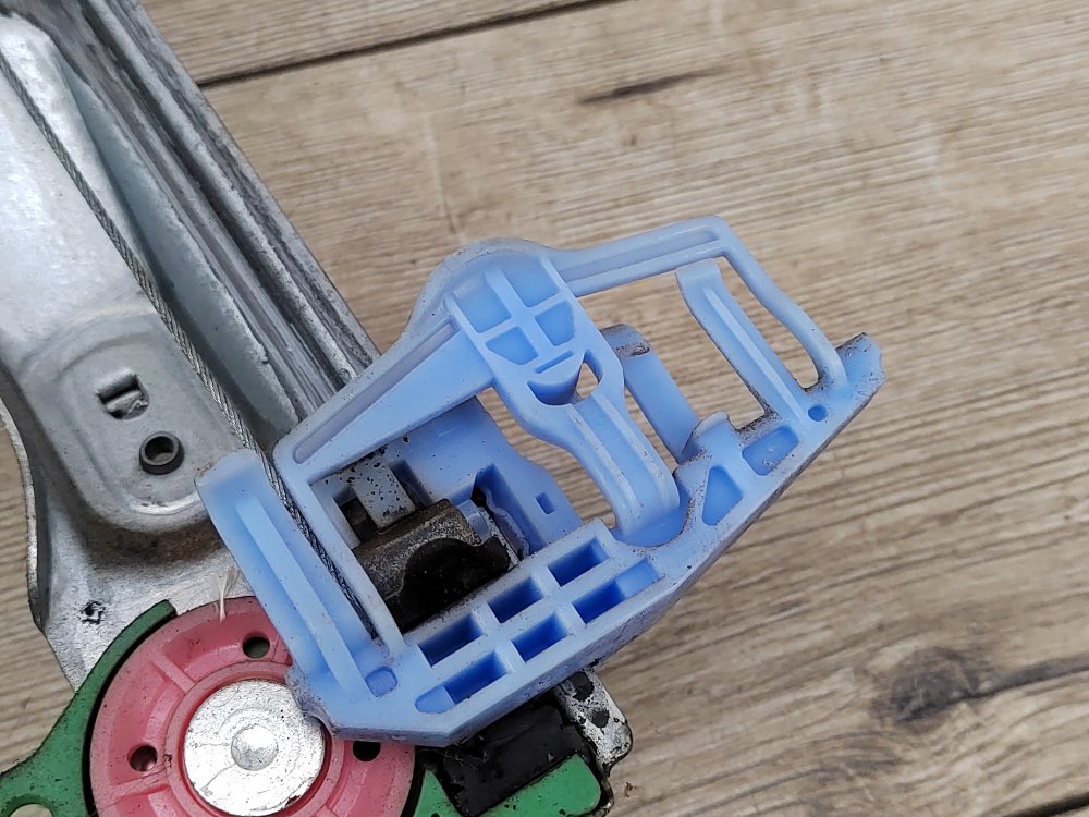 Стеклоподъемник, 1300 рублей, Москва