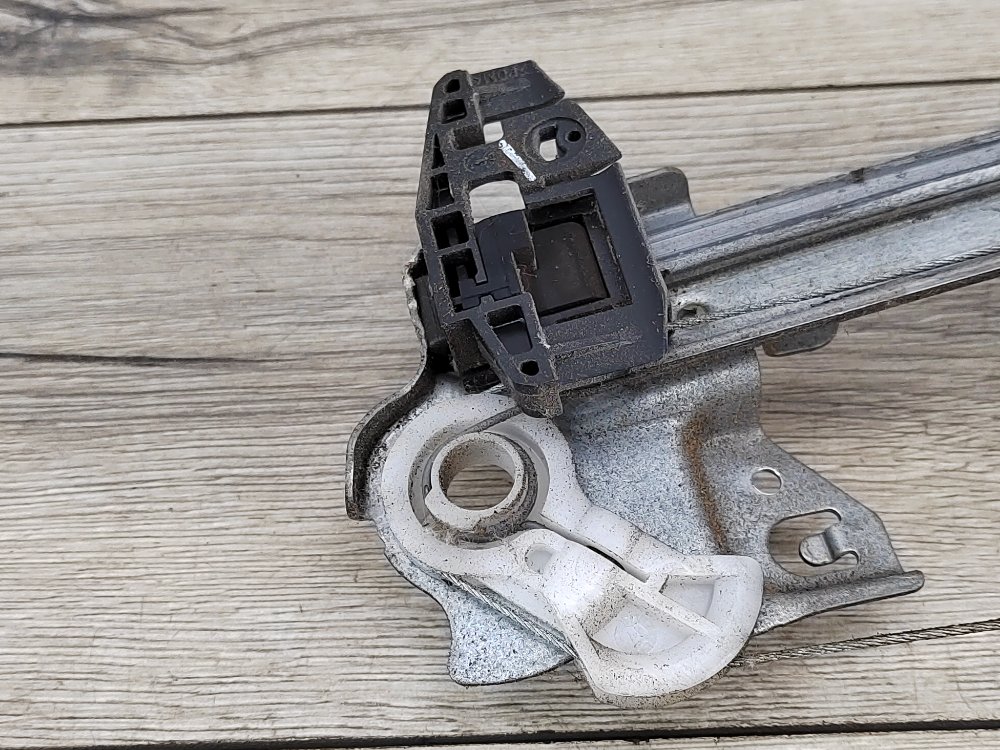 Стеклоподъемник, 750 рублей, Москва