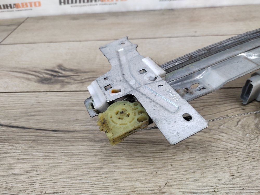 Стеклоподъемник, 2000 рублей, Москва