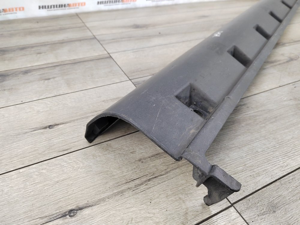 Накладка порога, 1000 рублей, Москва