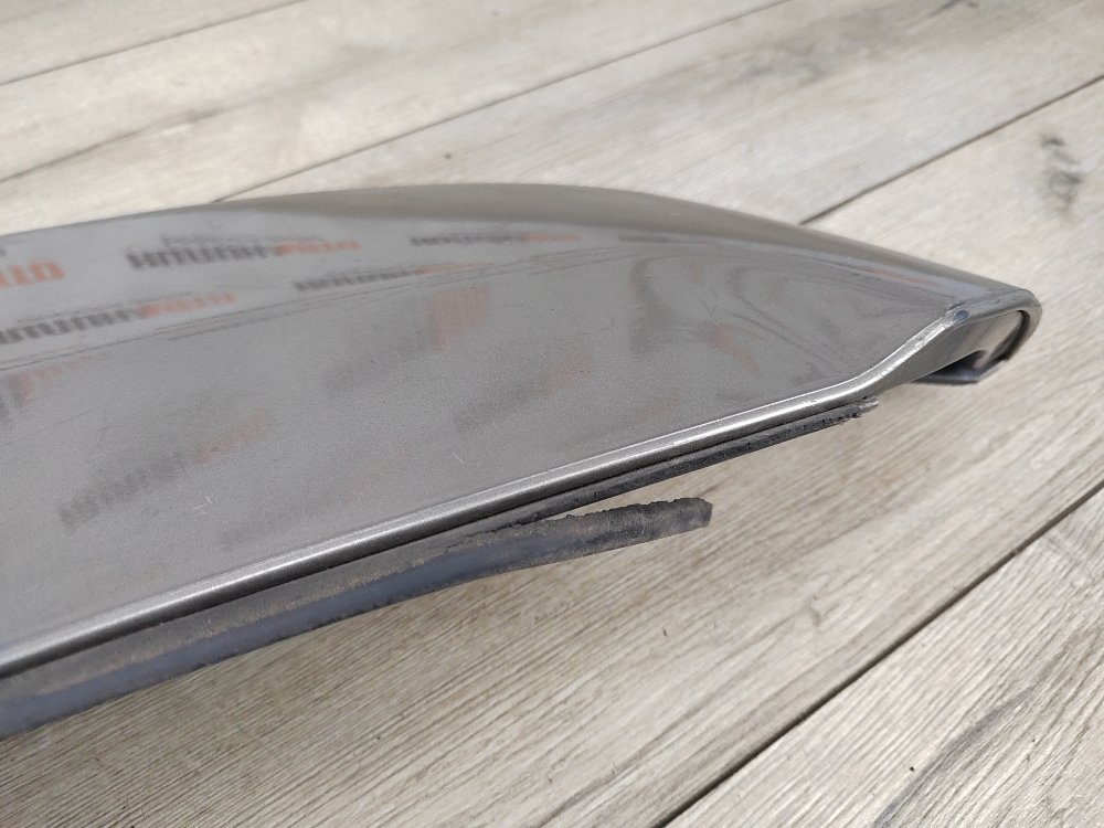 Спойлер, 2000 рублей, Москва