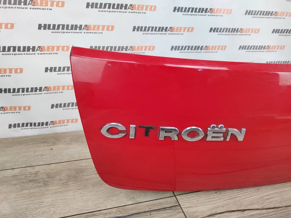 Накладка крышки багажника, 1000 рублей, Москва