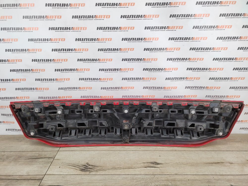 Накладка крышки багажника, 1000 рублей, Москва