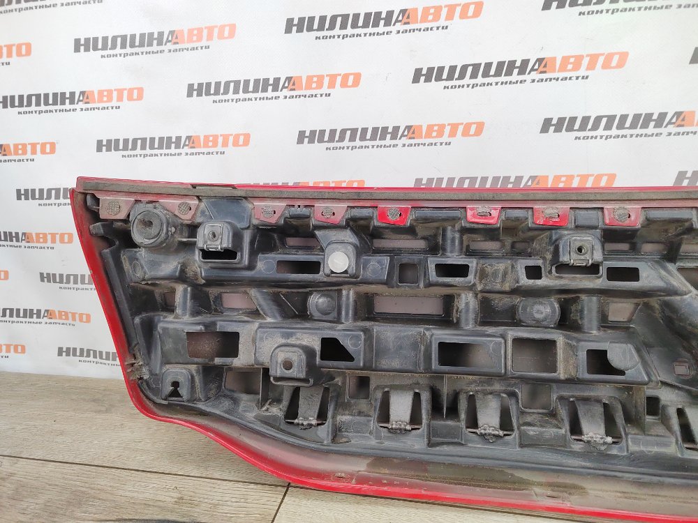 Накладка крышки багажника, 1000 рублей, Москва