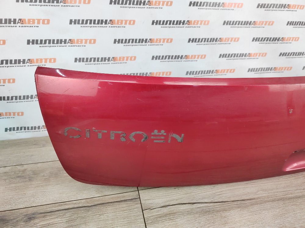 Накладка крышки багажника, 1000 рублей, Москва