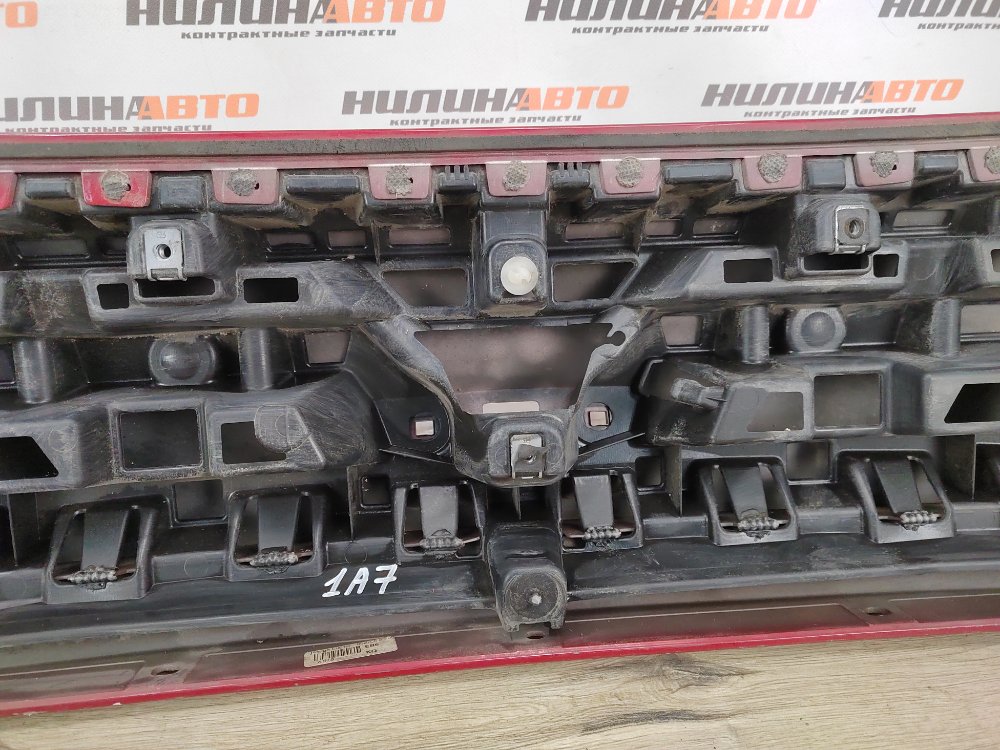 Накладка крышки багажника, 1000 рублей, Москва