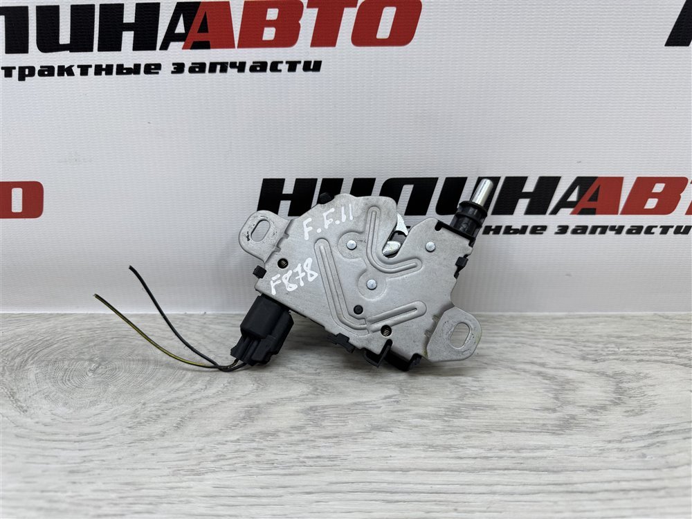 Замок капота, 800 рублей, Севастополь