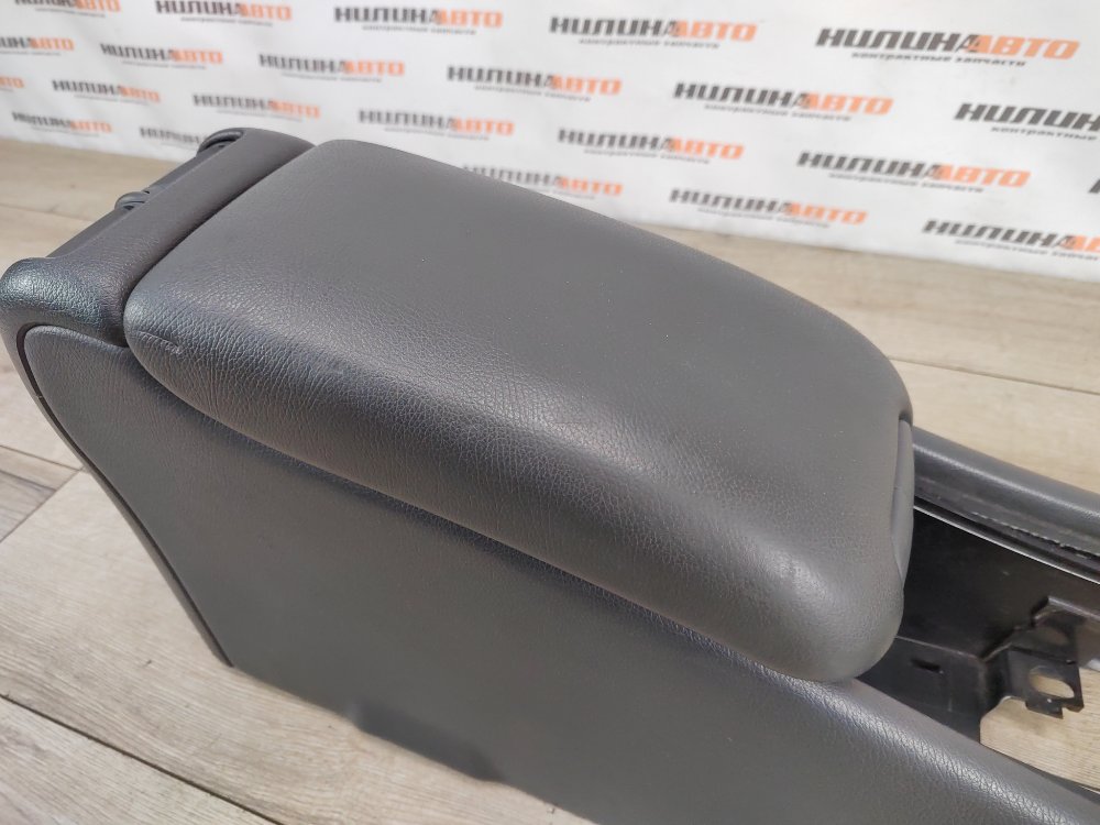 Подлокотник, 3000 рублей, Москва