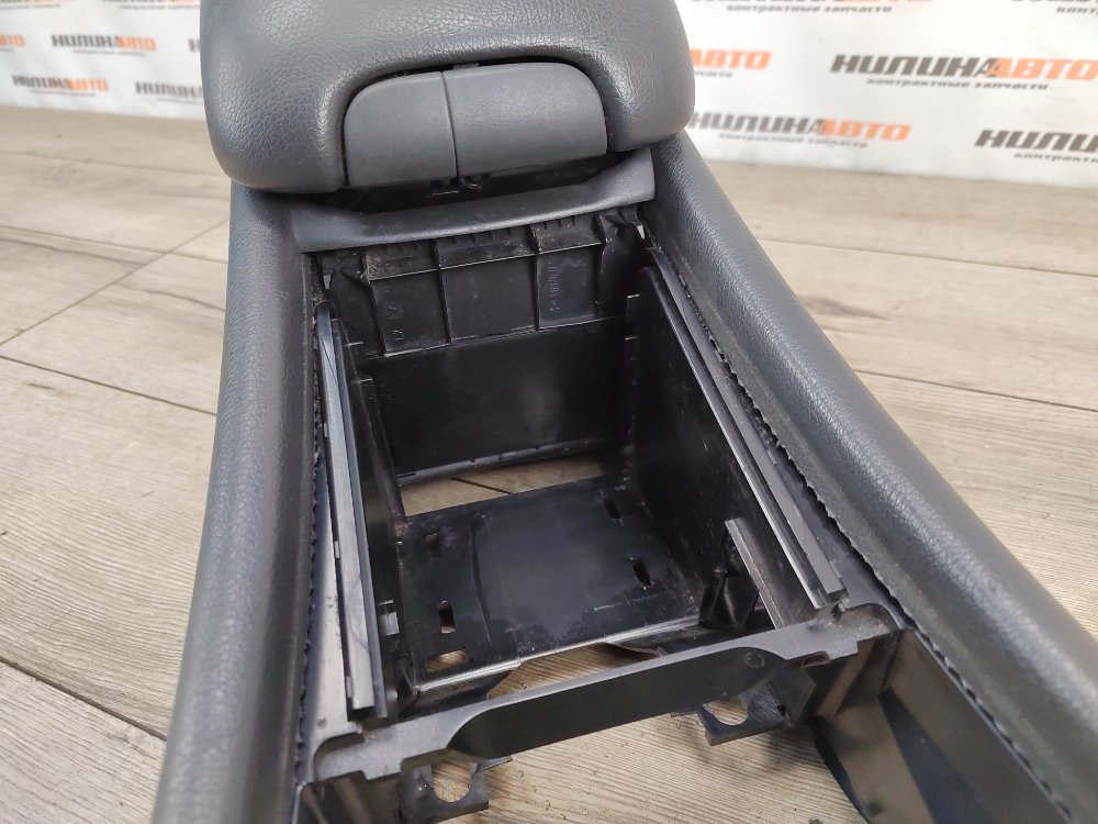 Подлокотник, 3000 рублей, Москва