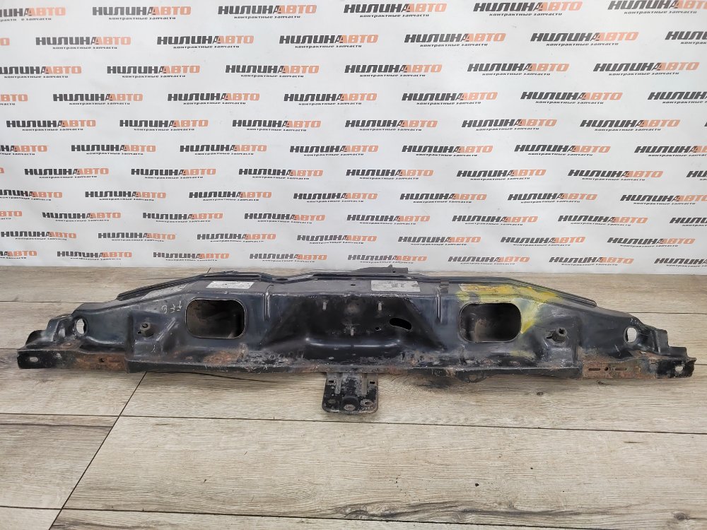 Панель передняя, 1000 рублей, Москва