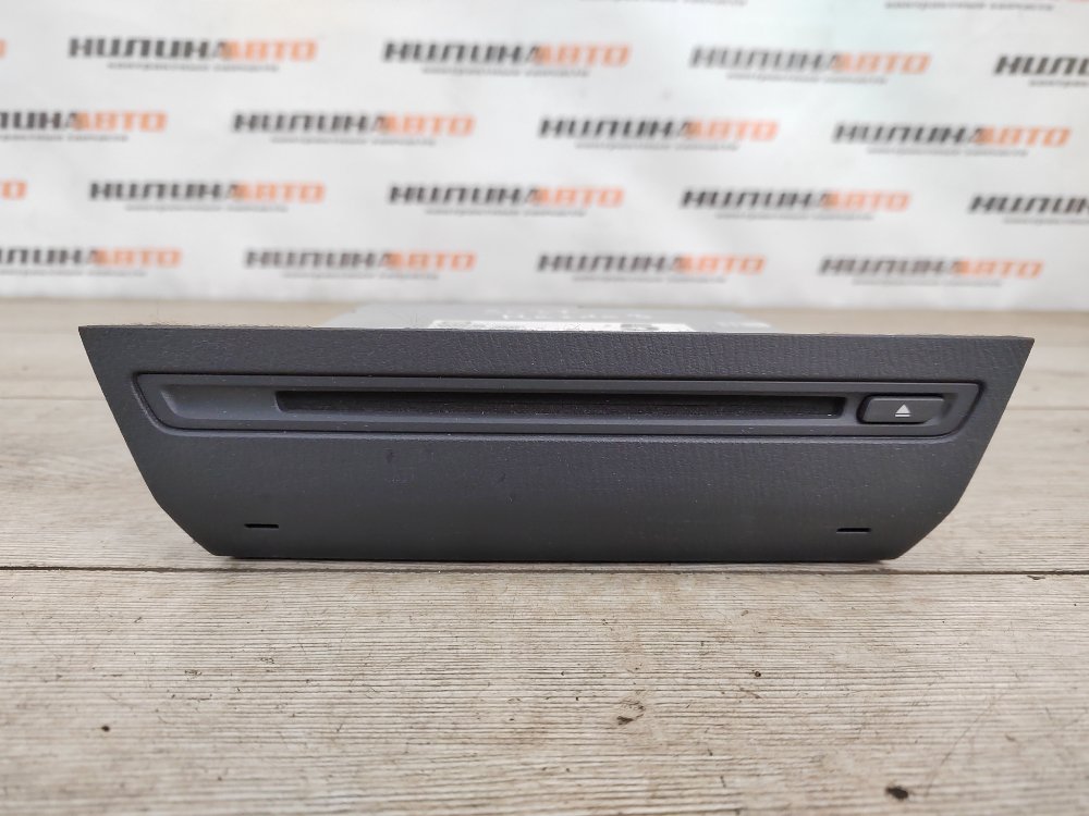 CD Чейнджер, 2400 рублей, Москва