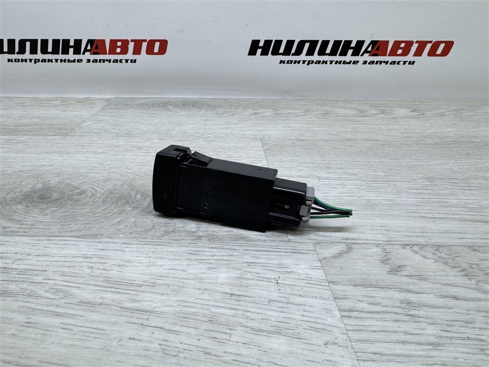 Кнопка освещения панели приборов, 300 рублей, Севастополь