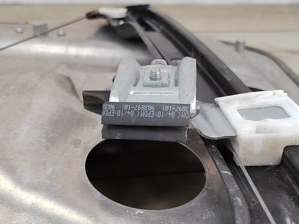 Стеклоподъемник, 1300 рублей, Москва