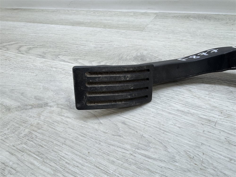 Педаль газа, 700 рублей, Севастополь