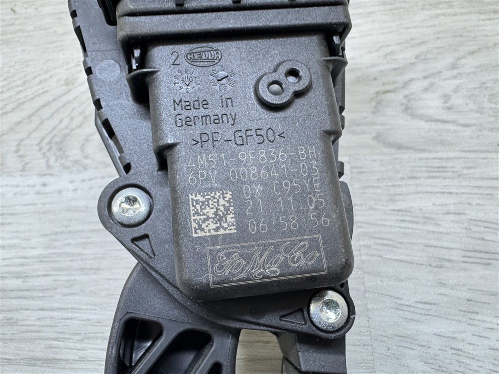 Педаль газа, 700 рублей, Севастополь