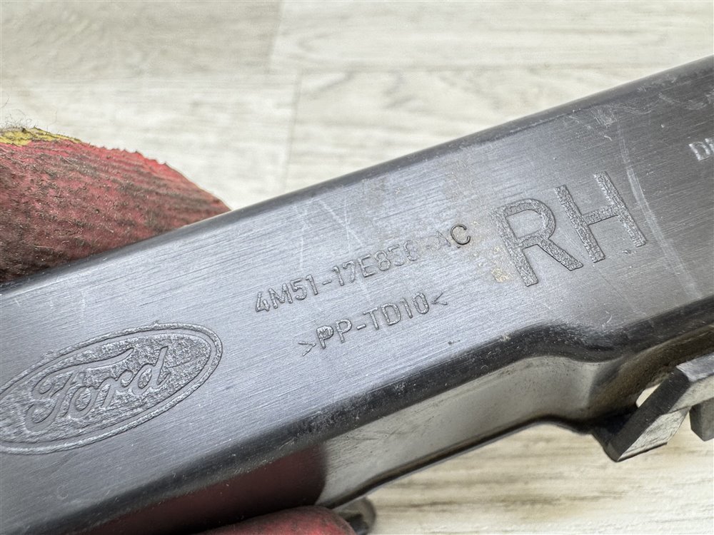 Кронштейн бампера, 400 рублей, Севастополь