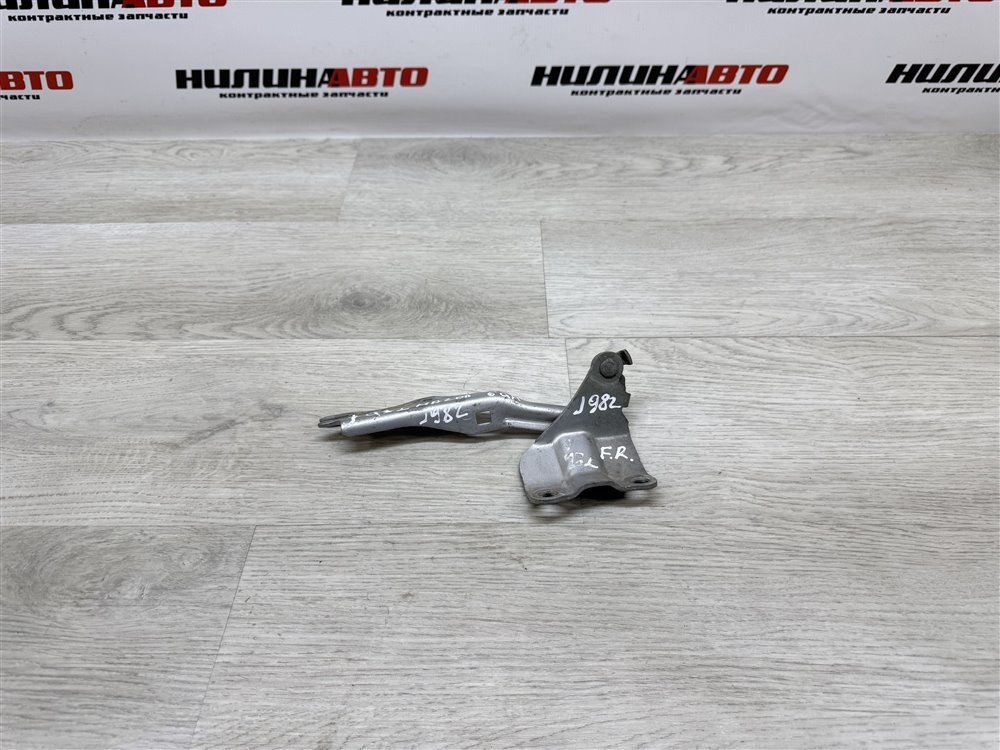 Петля капота, 700 рублей, Севастополь