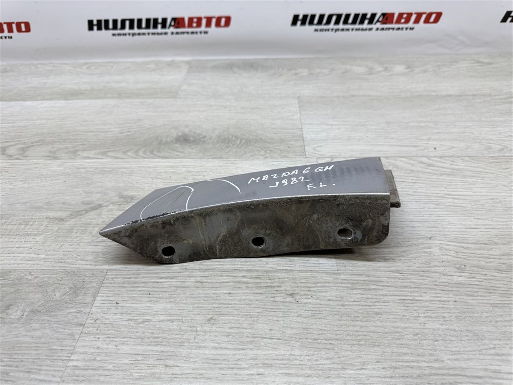 Накладка крыла, 1000 рублей, Севастополь