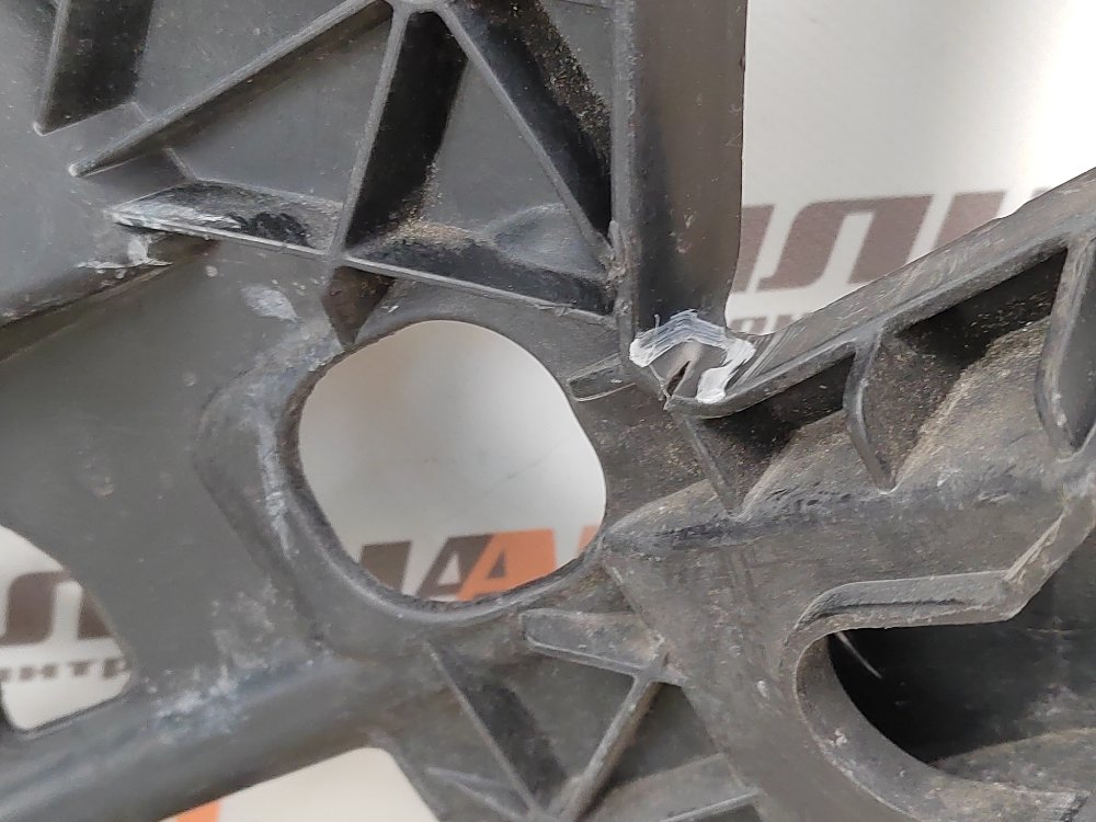 Кронштейн бампера, 1300 рублей, Москва