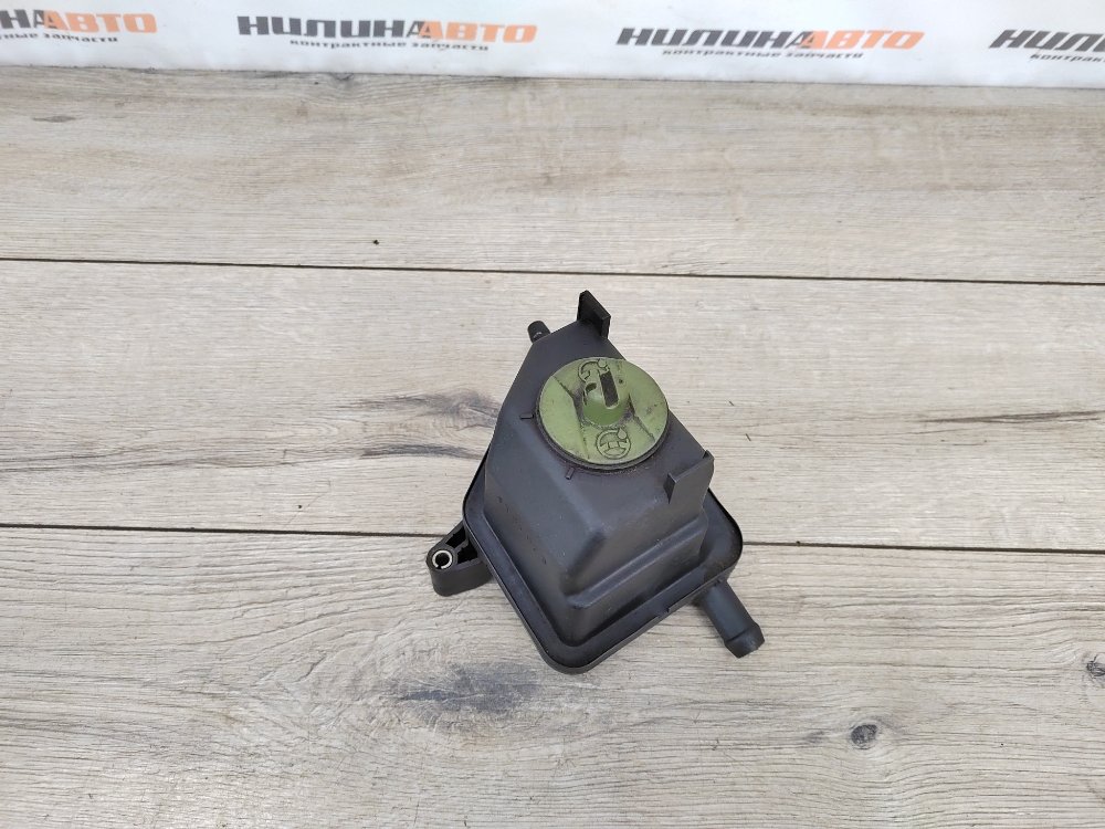 Бачок ГУР, 800 рублей, Москва