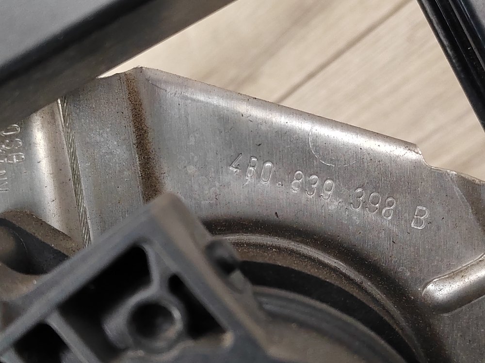 Стеклоподъемник, 800 рублей, Москва