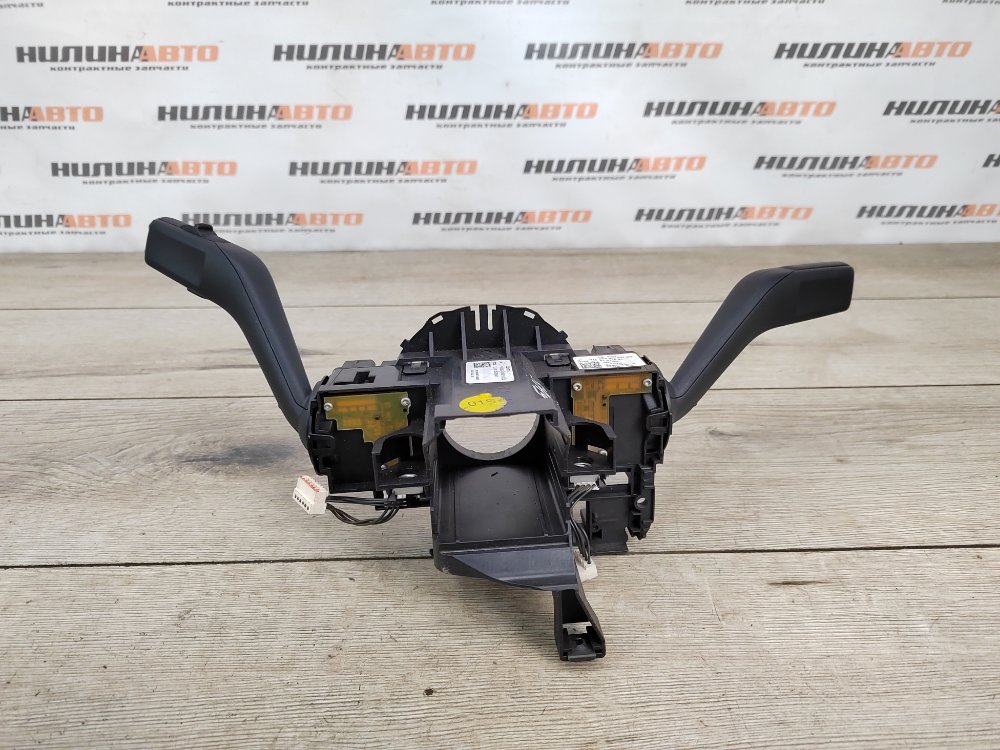 Подрулевой переключатель, 800 рублей, Москва