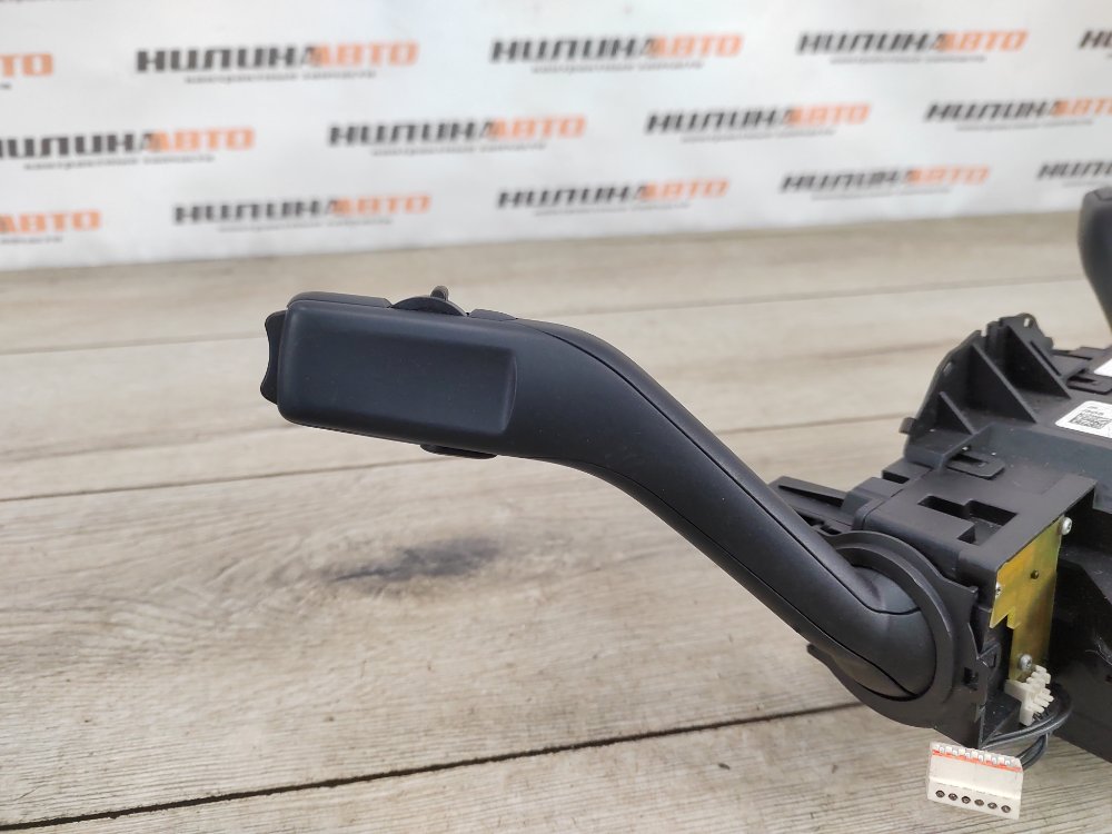 Подрулевой переключатель, 800 рублей, Москва