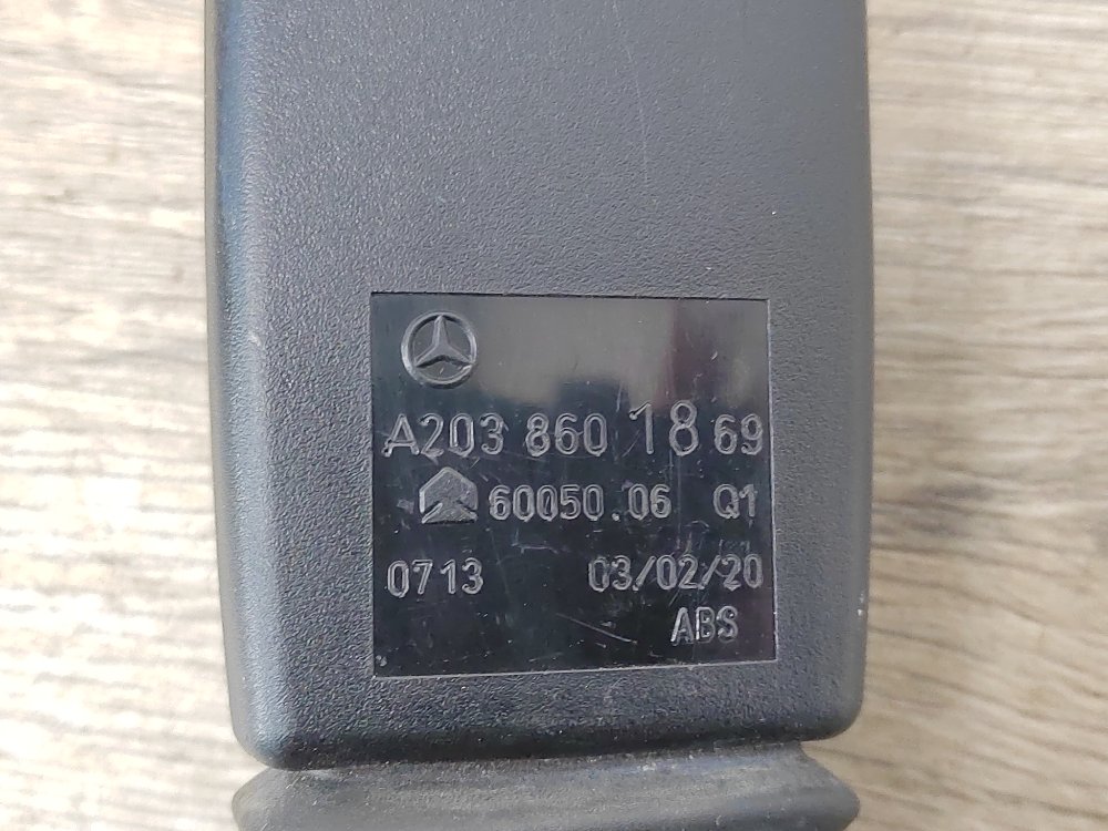 Замок ремня безопасности, 800 рублей, Москва