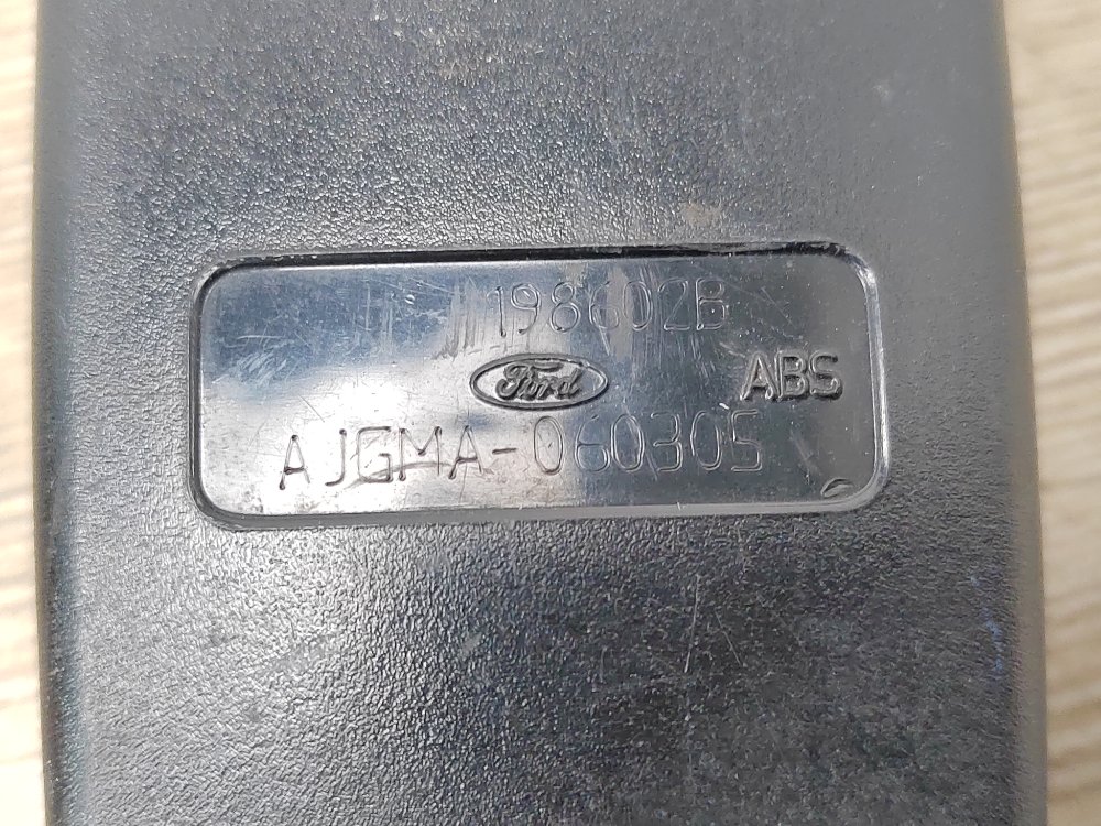 Замок ремня безопасности, 2000 рублей, Москва