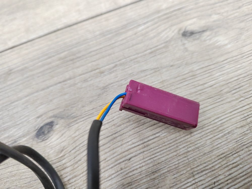 Замок ремня безопасности, 500 рублей, Москва