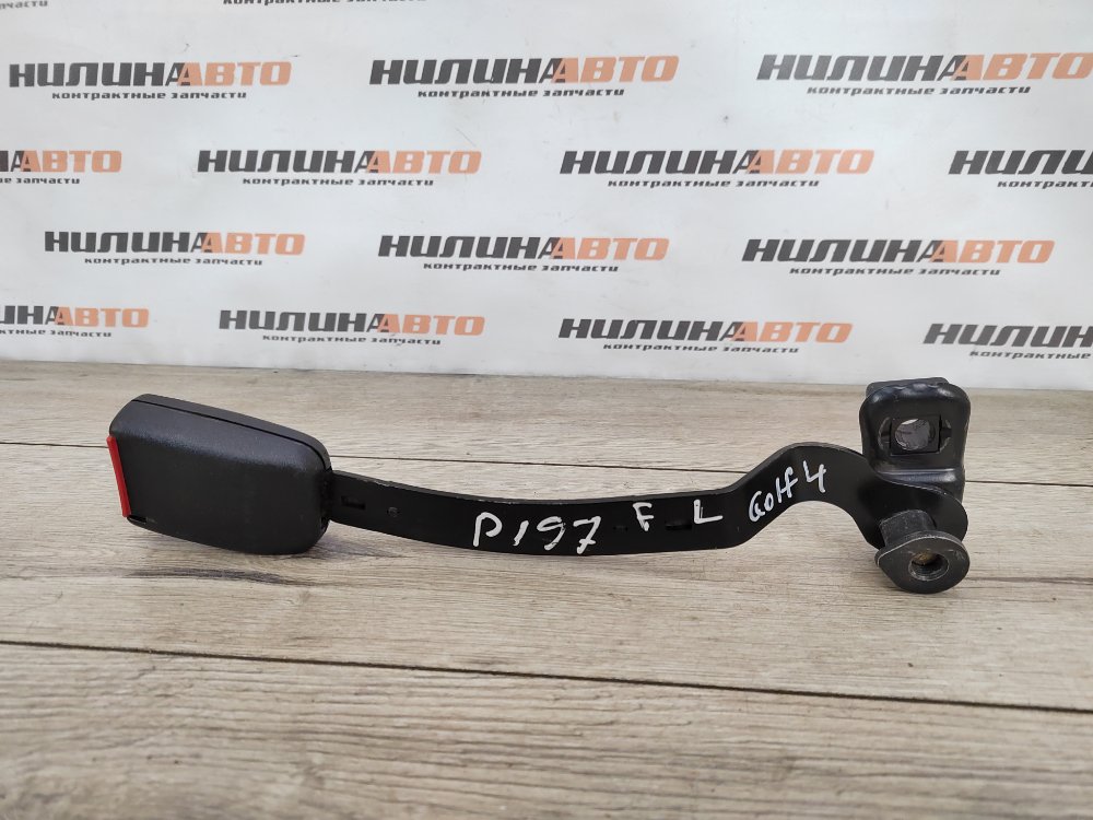 Замок ремня безопасности, 1000 рублей, Москва