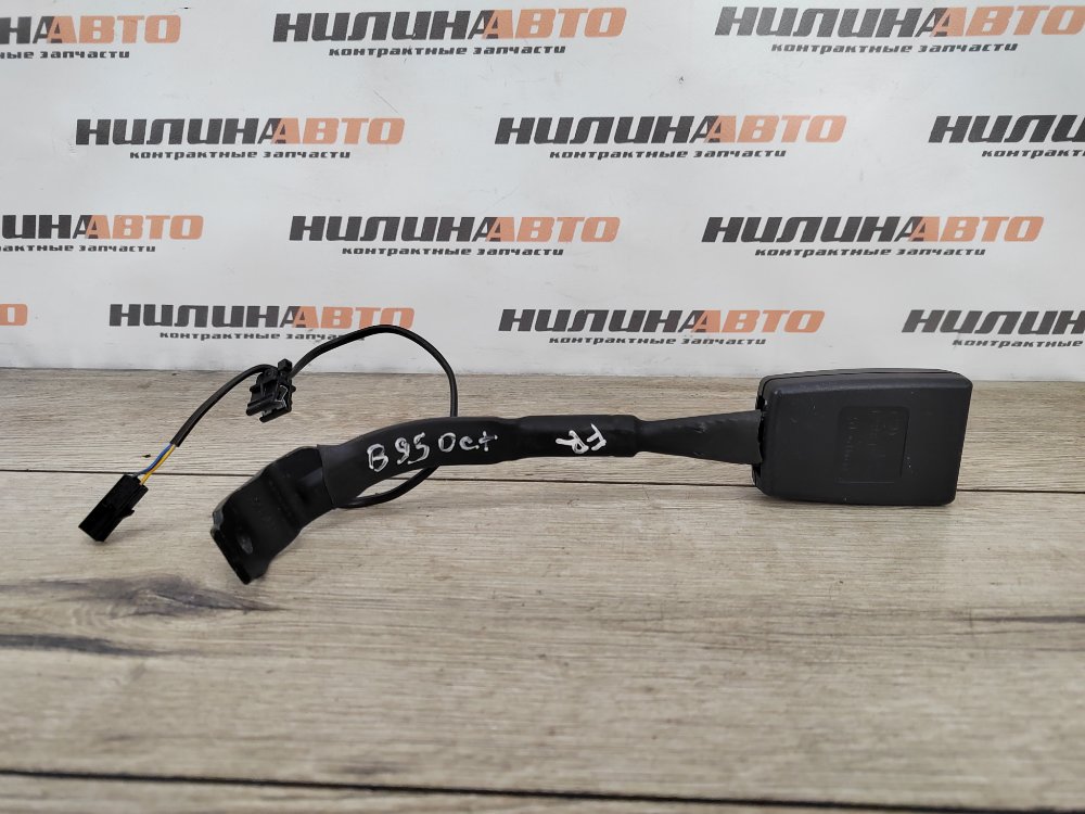 Замок ремня безопасности, 1000 рублей, Москва