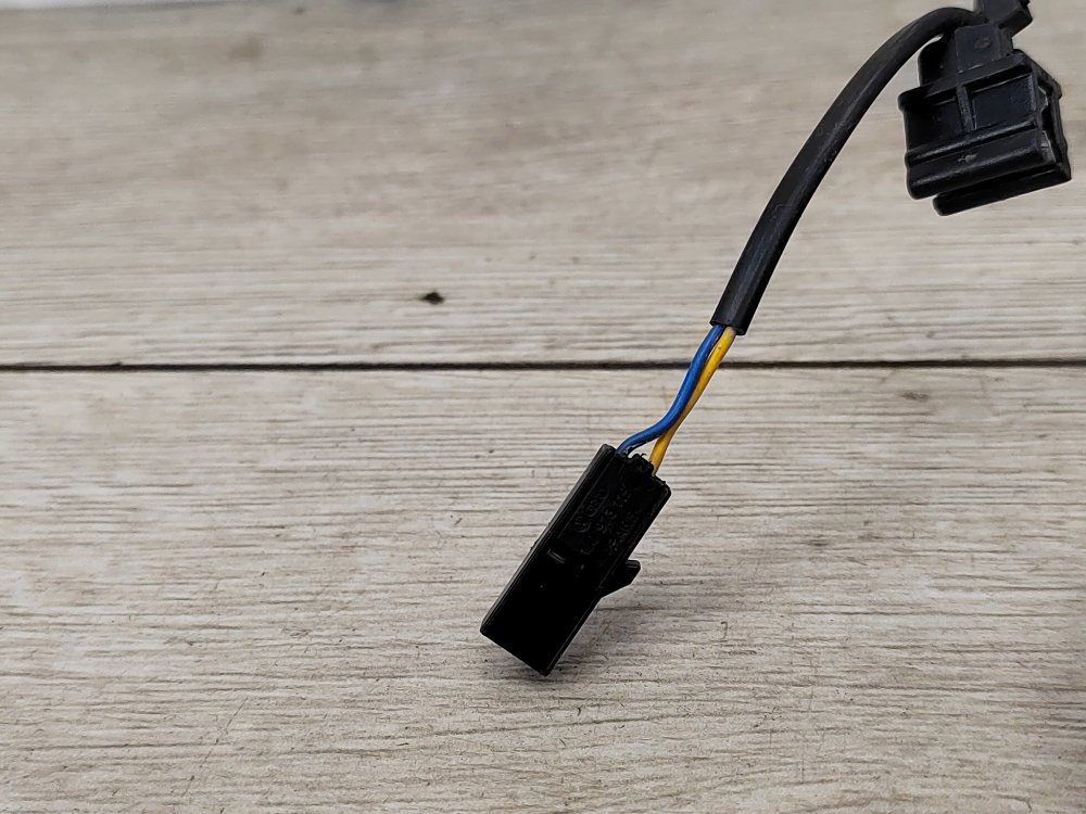 Замок ремня безопасности, 1000 рублей, Москва