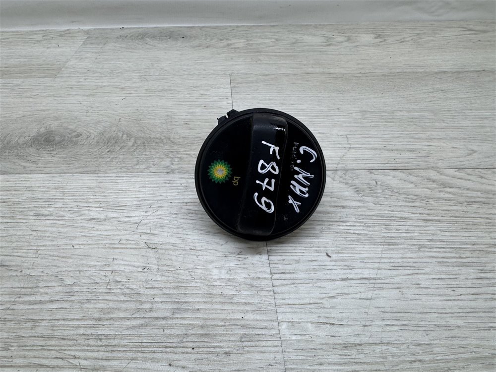 Крышка бензобака, 500 рублей, Севастополь